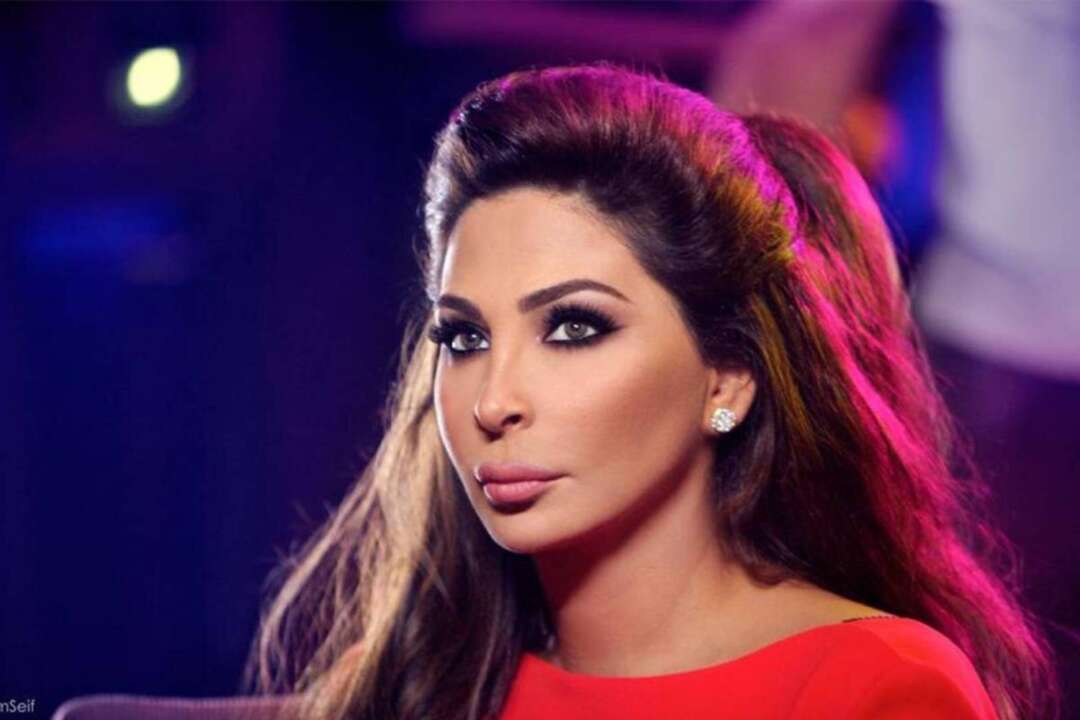 إليسا توجه رسالة شديدة اللهجة إلى الحكومة اللبنانية بعد ظهور أول حالة إصابة بفيروس كورونا