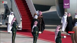 Qatar's Emir Sheikh Tamim bin Hamad al-Thani and Saudi Arabia's Crown Prince Mohammed bin Salman greet each other with a hug at AlUla. (Screengrab)