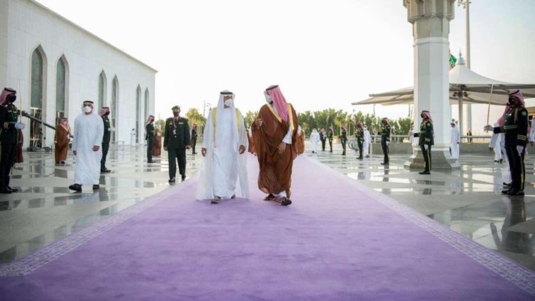 UAE's Sheikh Mohamed bin Zayed Al Nahyan meets Saudi Arabia’s Crown Prince Mohammed bin Salman. (SPA)