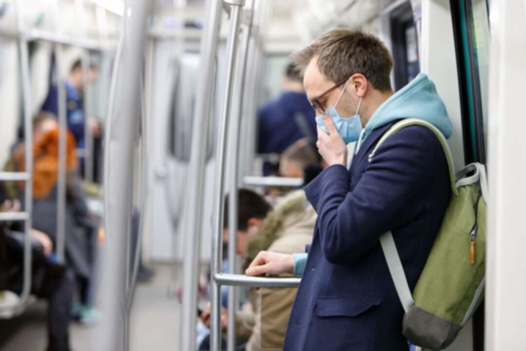 A man wearing mask to protect himself ftom covid