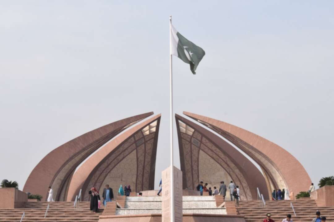 Several thoroughfares closed in Islamabad as banned religious party began a rally