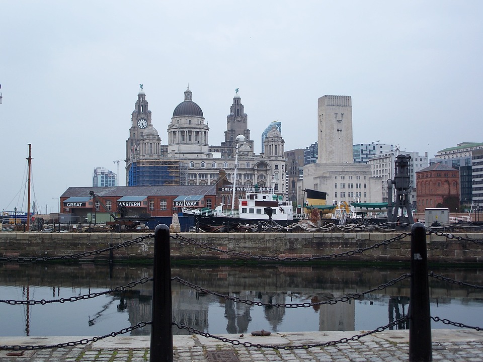 UK-Liverpool-Port of Liverpool/Pixabay