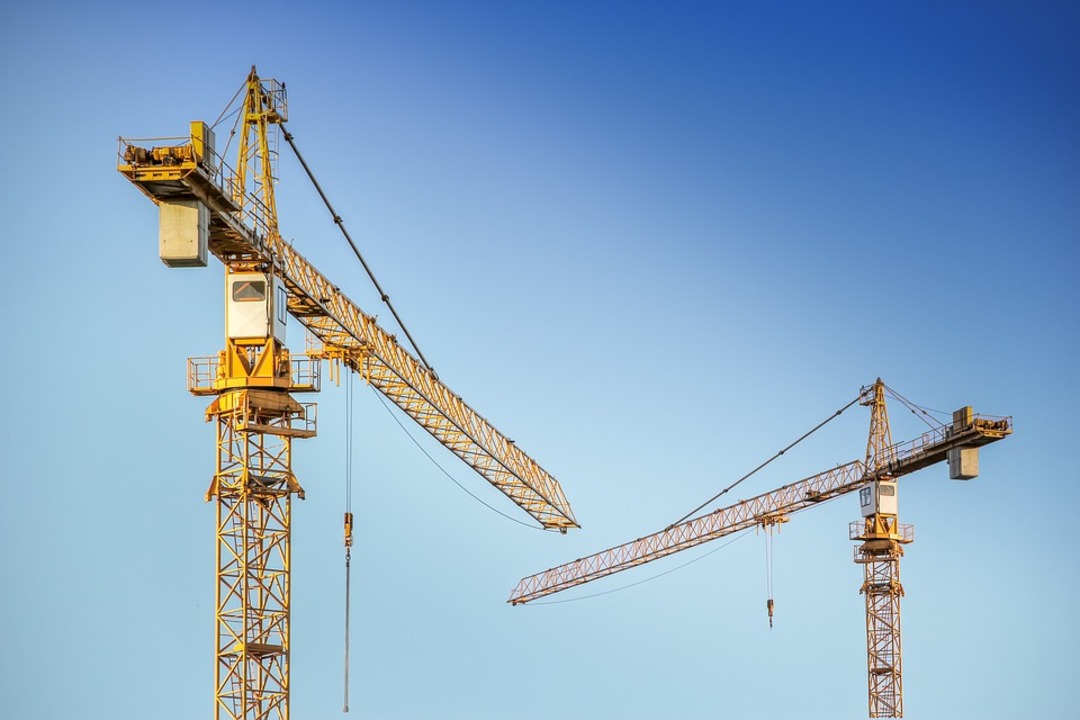 Growth of UK's construction sector falls to three-month low in December