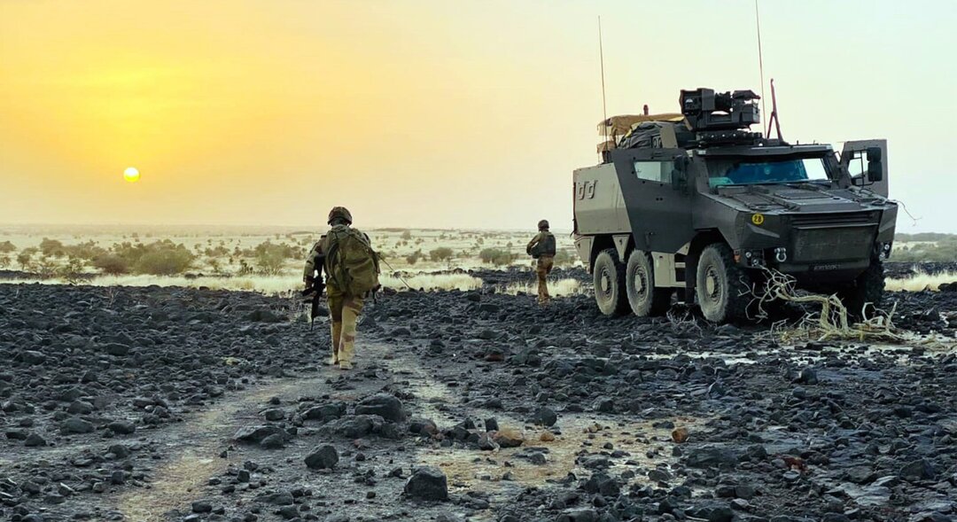 French soldiers with heavy armored vehicles (File photo: Armée de Terre Facebook page)