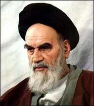 Iranian authorities arrest individual for destroying Khomeini statue