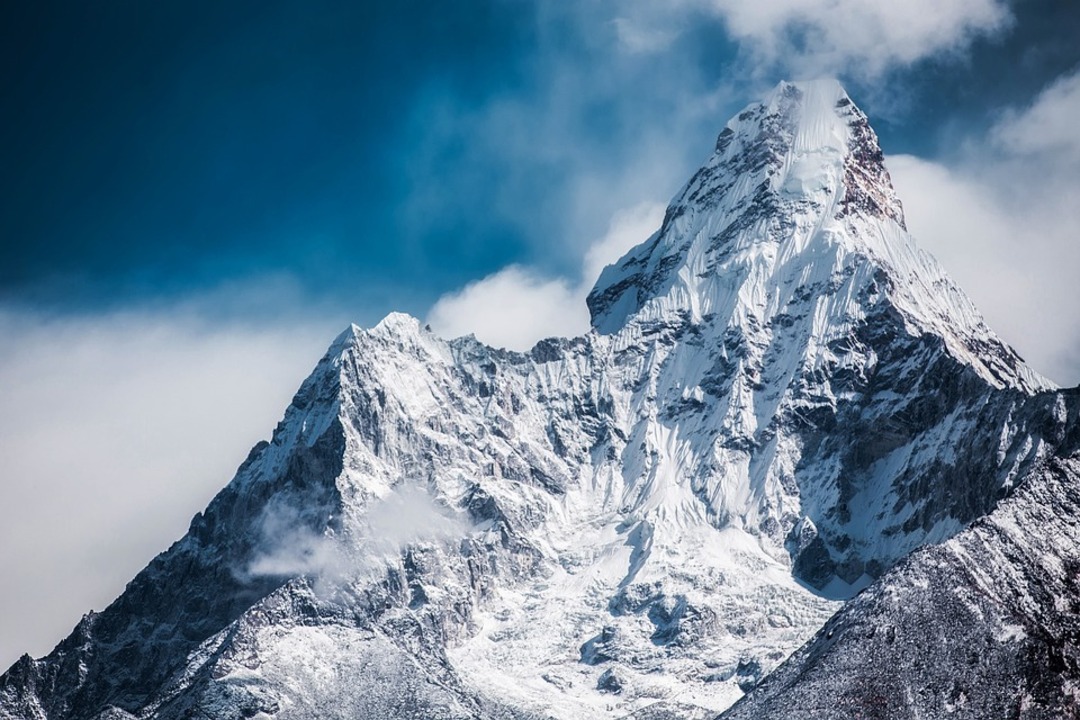 Indian Himalayas avalanche kills four, several missing