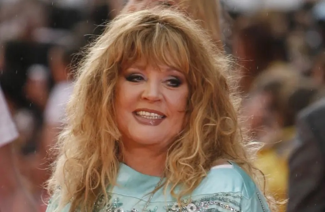 Russian pop diva Pugacheva who denounced war flees to Israel