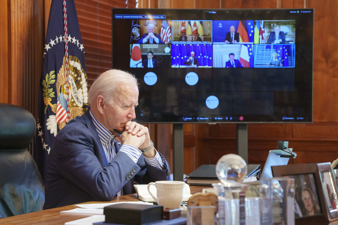 Joe Biden: Putin in 'incredibly difficult position' in Ukraine war