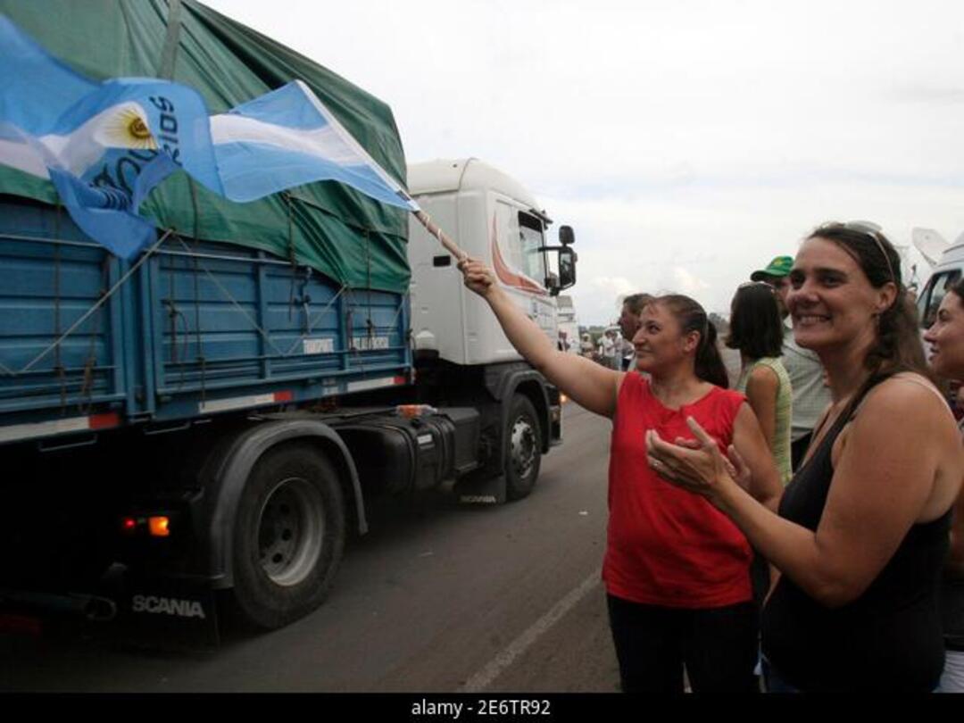 A four-day-old strike by  Argentine grain transporters, demanding higher freight rates in the face of rising diesel prices due to war in Ukraine, has paralyzed farming exports (File phoot: Shutterstock/Represenative)