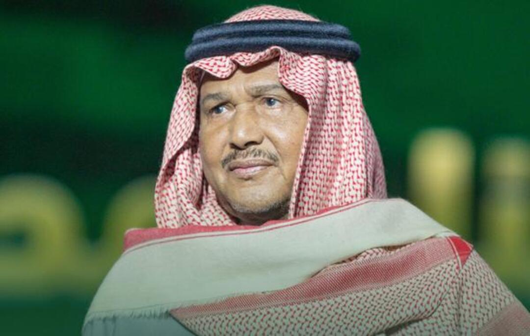 محمد عبده يكشف عن معركته مع السرطان.. وجمهوره يتفاعل