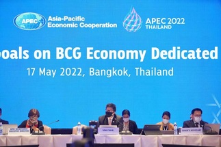 أزمة أوكرانيا حاضرة.. احتجاج وانسحاب من محادثات الآبيك (APEC)