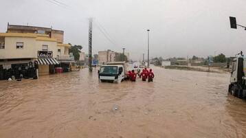 تحلّل الجثث يفاقم المأساة في درنة الليبية