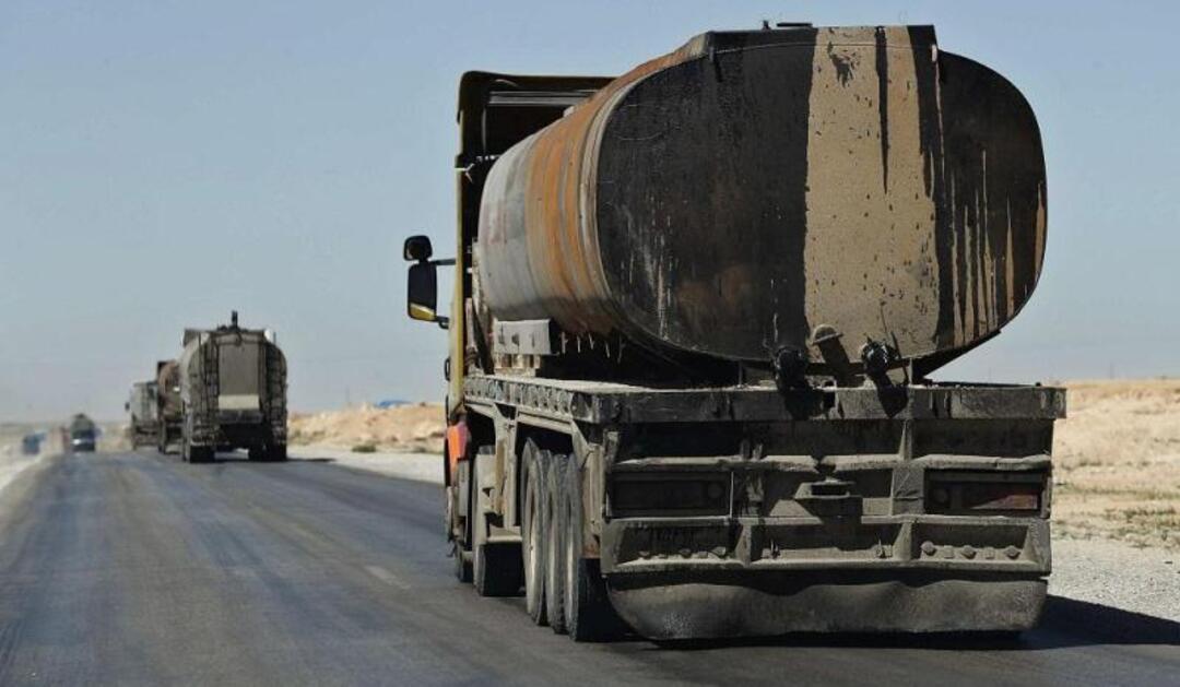 مجهولون يستهدفون صهاريج النفط العراقية على أوتستراد حمص – طرطوس